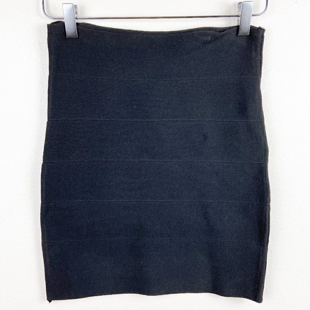 Black Ribbed Mini Skirt Y2K Vintage Medium